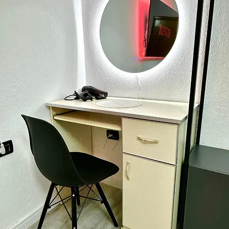 Apartment Hideaway